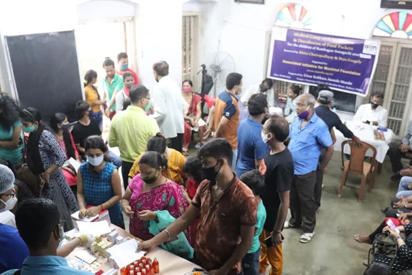 FREE HEALTH CAMP WITH FREE MEDICINES AT SONAGACHI RED LIGHT AREA, KOLKATA.